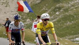Dumoulin lancia Evenepoel al Tour: "Può battere Pogacar". Si allontana la doppietta col Giro per il belga?