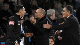 Allegri incontenibile, accusa gli arbitri per il flop col Milan e scatena i social: ma sul futuro al Napoli irrompe l'ombra di Pioli