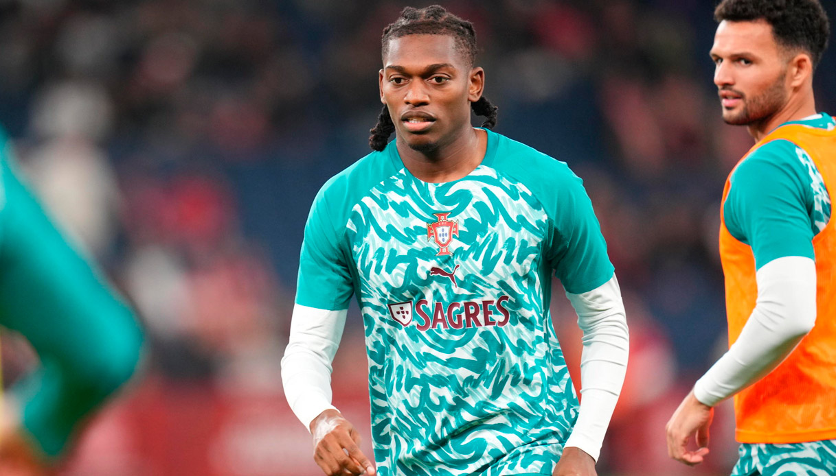 https://wips.plug.it/cips/sport.virgilio.it/cms/2026/10/leao-1.jpg