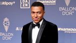 Caso Mbappé, il Real Madrid chiede perdono alla Cina ma non basta: il conto è salato, Florentino rischia grosso