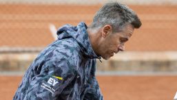 Magnus Norman, chi è il coach di Wawrinka ex numero 2 ATP che Sinner valuta per il dopo Cahill, l'intervento al cuore e l'impegno pubblico
