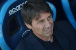 Juventus, Conte resta la prima scelta: l'indizio da Manchester. Il retroscena su Spalletti e la difesa a tre