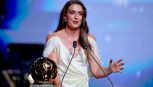 Alexia Putellas, chi è la vincitrice del Pallone d'Oro femminile 2026 che ha ammutolito la platea con un discorso emozionale