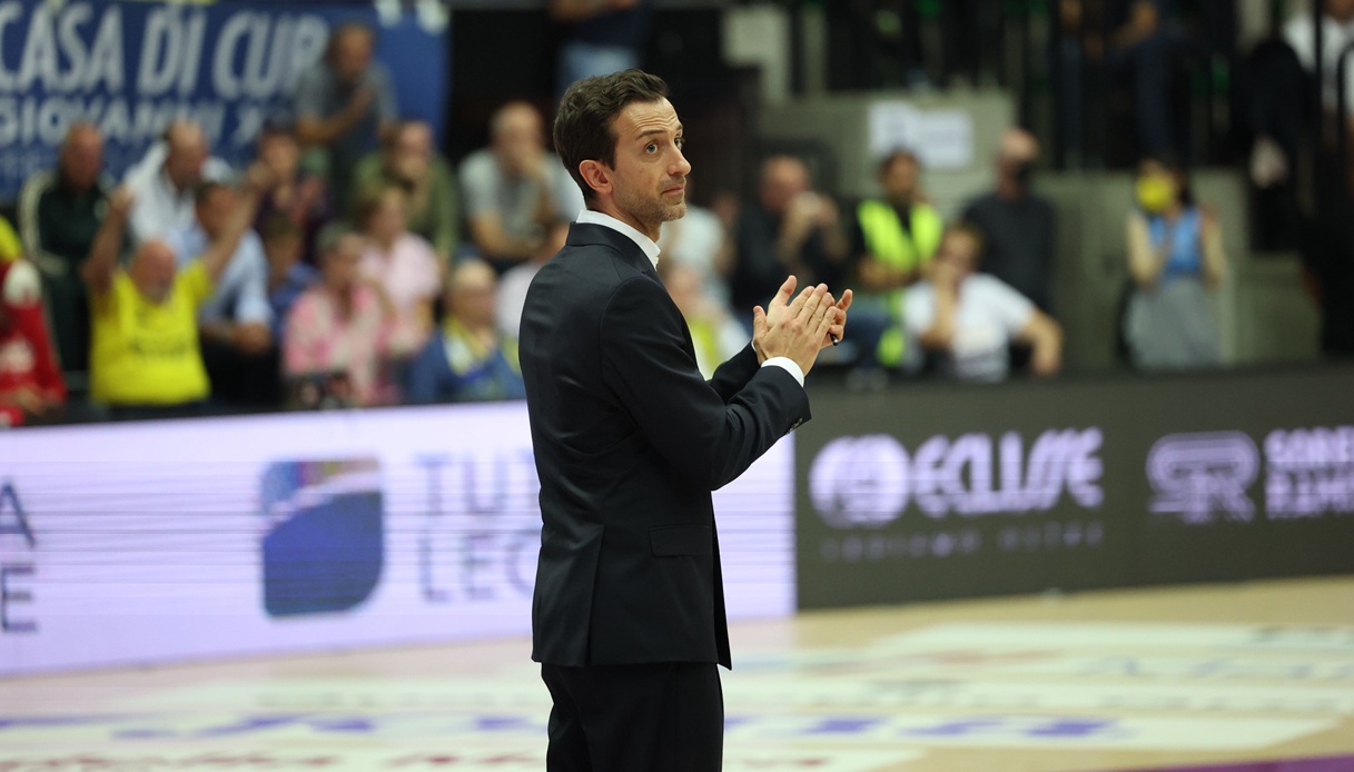 https://wips.plug.it/cips/sport.virgilio.it/cms/2026/10/santarelli.jpg