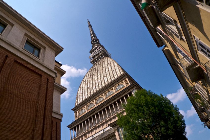 La Mole Antonelliana, simbolo di Torino, e il suo Museo del Cinema