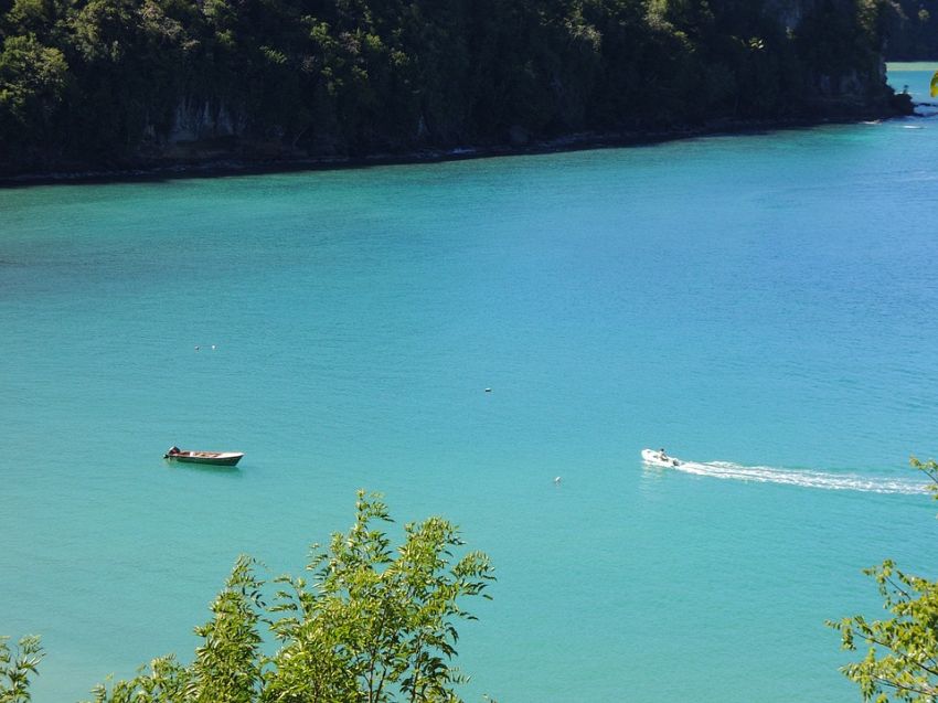 Santa Lucia: cosa vedere nella più bella baia dei Caraibi