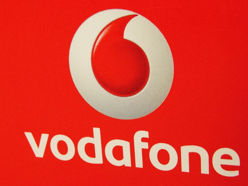 Come contattare il servizio clienti Vodafone, via tel o web