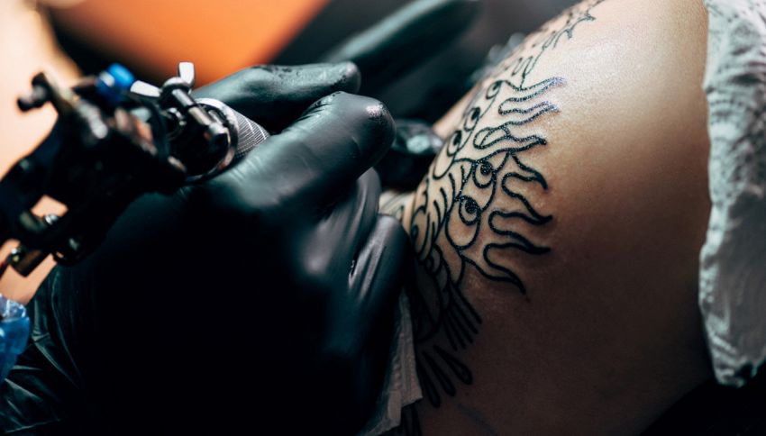 Tatuaggi, 8 motivi da considerare per non farsi tatuare