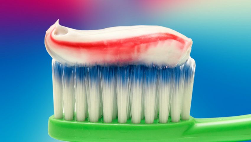 Tutti gli usi alternativi e sorprendenti del dentifricio