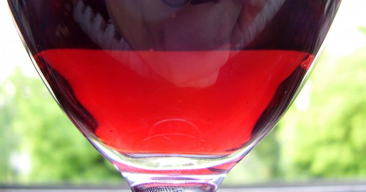 Trasformare l'acqua in vino: due enologi hanno scoperto come fare