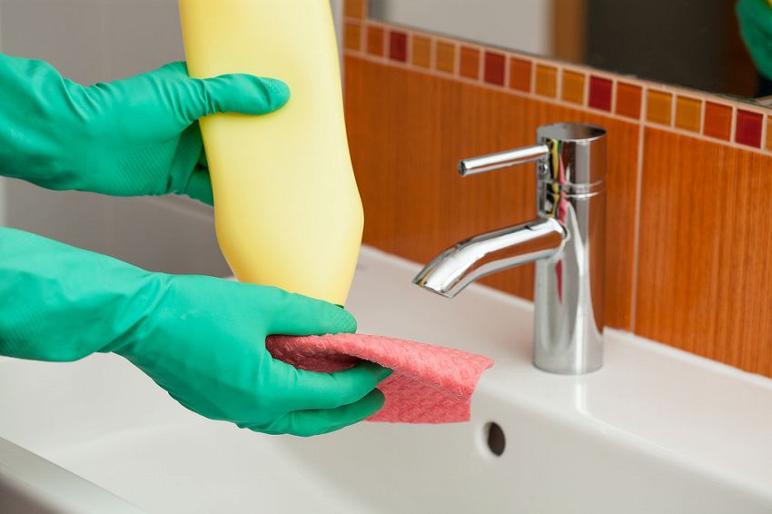 Come pulire mattonelle in bagno: le dritte che sicuramente non conoscevi!