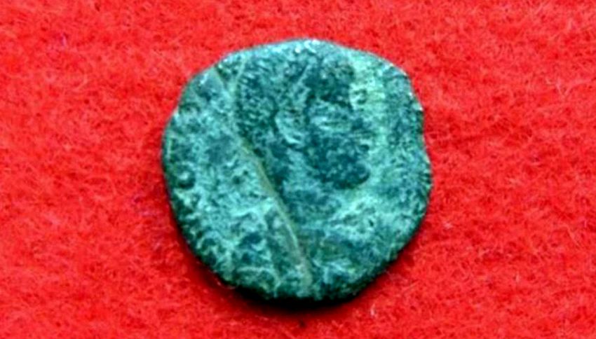 Misteri dell'archeologia: scoperte monete romane in un castello giapponese