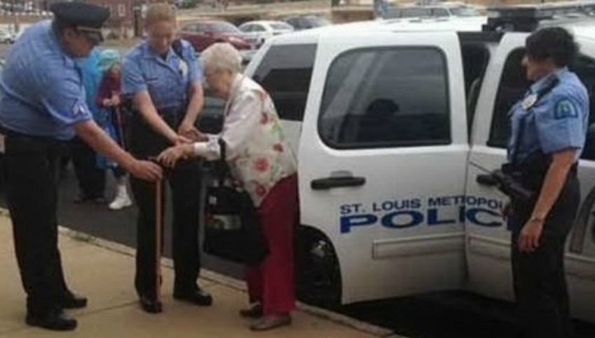 "Voglio essere arrestata", esaudito il desiderio della nonna di 102 anni
