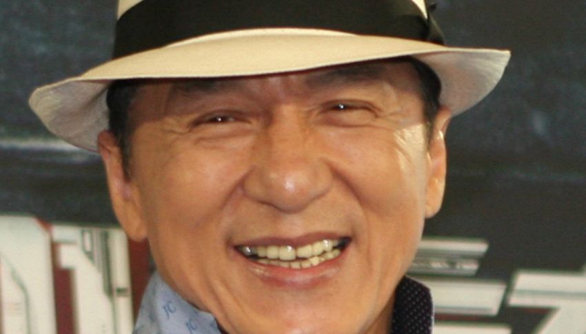 Chi è Jackie Chan, un Oscar dopo 56 anni di carriera e 200 film spaccaossa