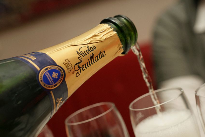Come conservare lo Champagne: posizione, temperatura, umidità e luce ideale