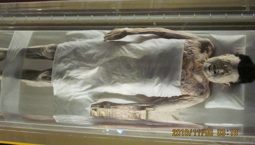 Ha 2100 anni ed è la mummia più bella della storia