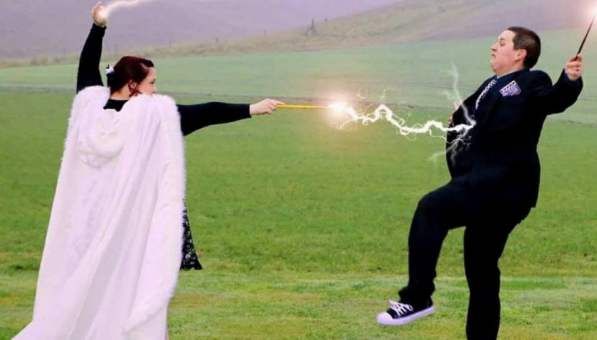 Le nozze folli in stile Harry Potter di una coppia inglese