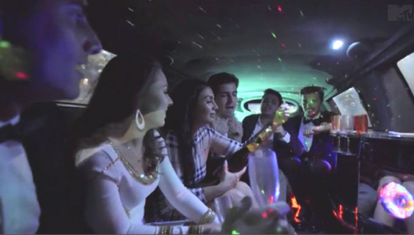 Riccanza, Elettra Lamborghini: &ldquo;Guardate e rosicate, poveri!&rdquo;