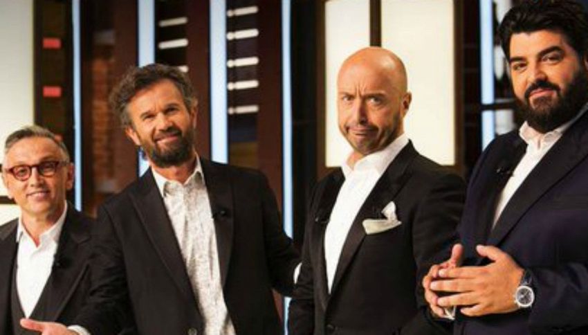 Bastianich attacca: "Cracco presuntuoso, Antonino non lo capisco"