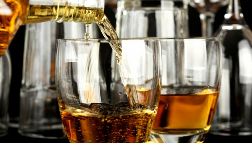 Pagati per bere whisky: ecco il lavoro che stavi cercando