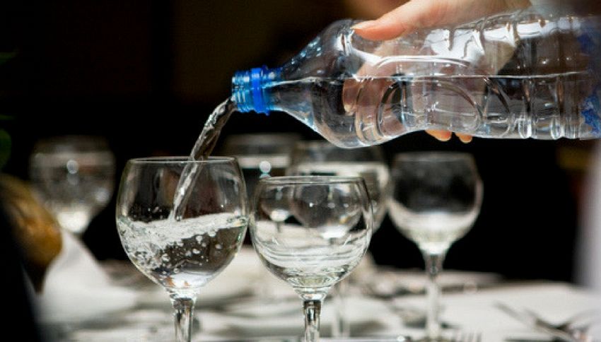 Il sommelier dell'acqua è il lavoro del futuro