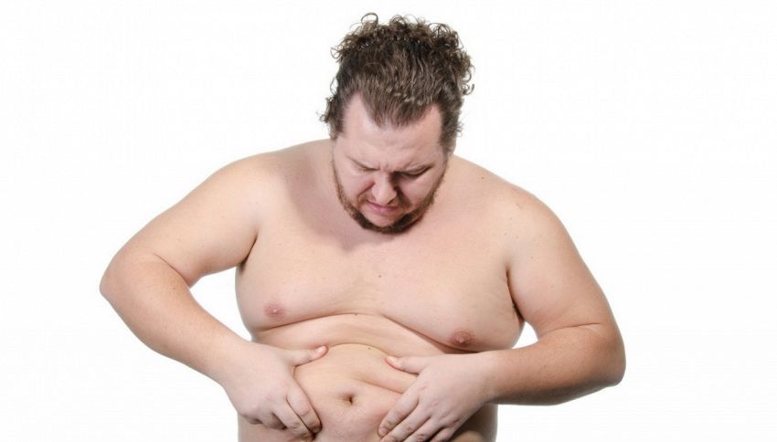 Hai anche tu hai lanugine nell'ombelico? Ecco cosa dice davvero la scienza