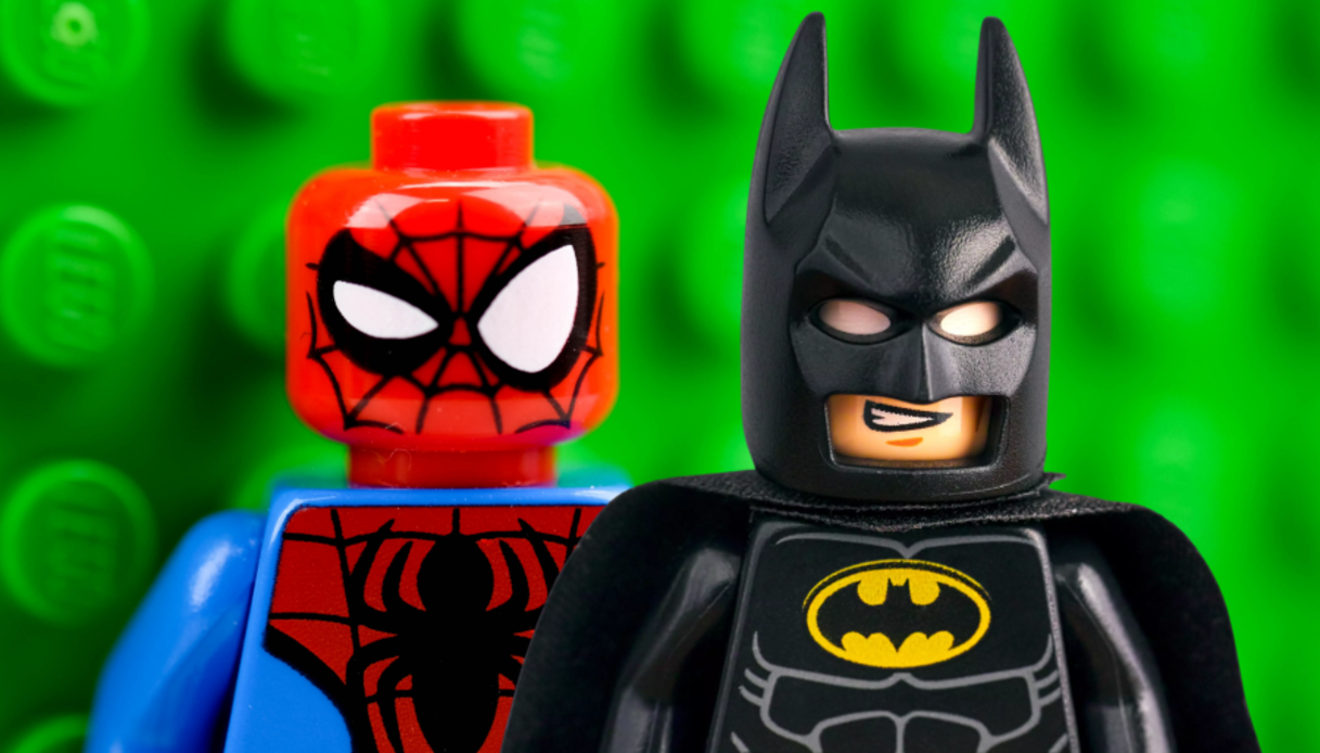 Quali differenze tra supereroi Marvel e DC? Chi vincerebbe