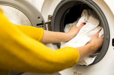 Perché si dice fare il bucato?