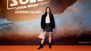 Giulia Valentina fa una sorpresa alla sorella (e commuove il web)