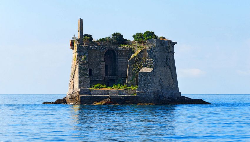 30 giorni senza internet isolati al mare, in palio 40mila dollari