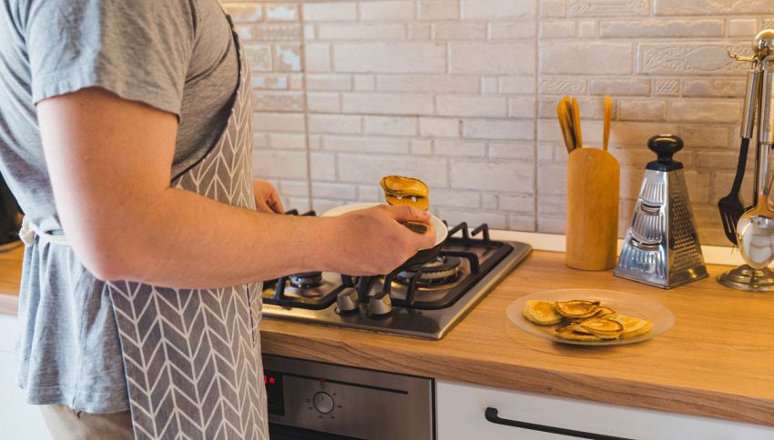 Pancake fatti in casa, attenzione a come li giri