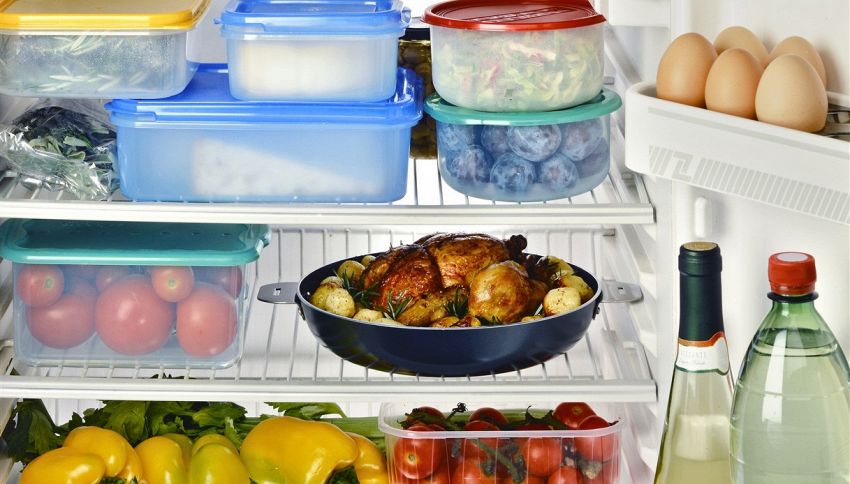 Si pu&ograve; mettere in frigo il cibo caldo? La risposta ti sorprender&agrave;