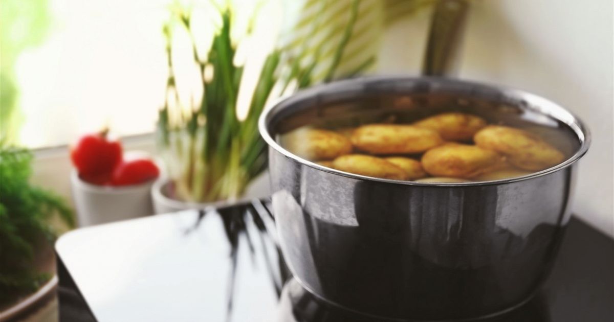Come Non Far Annerire Le Patate Lesse