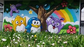 I pinguini di Pao colorano una scuola dell&rsquo;infanzia a Milano