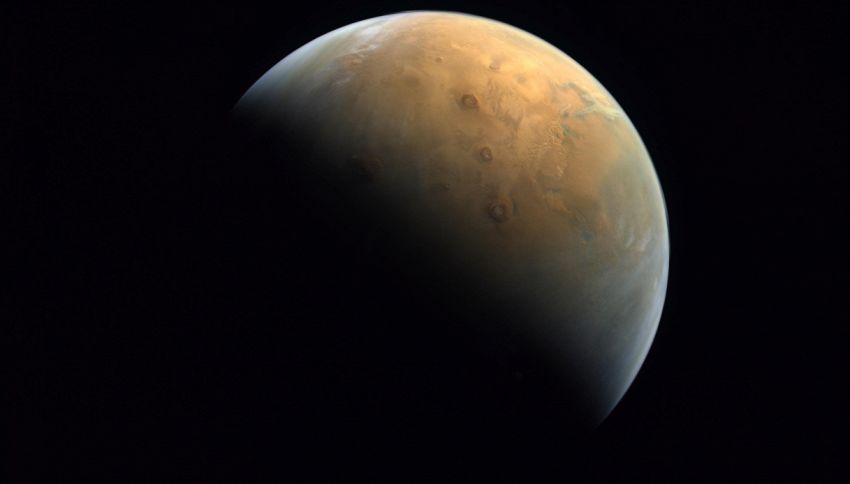È stata scoperta una grossa riserva di acqua su Marte