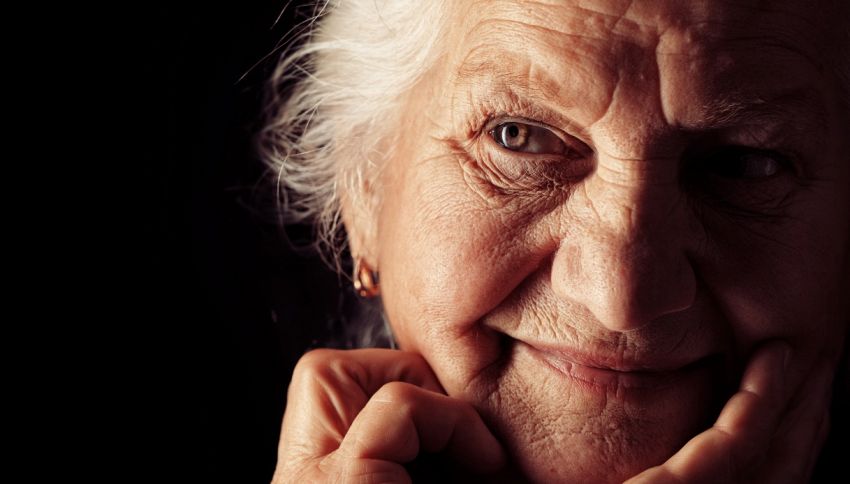 105 anni, nonna svela segreto di longevità: cosa fa ancora oggi