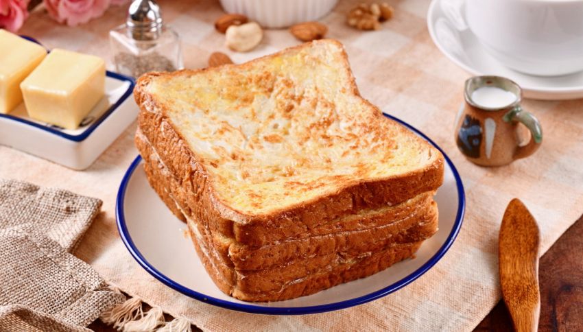 Toast o pane tostato, perché non devi bruciarli troppo: i rischi