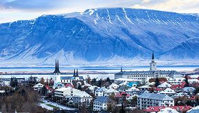 Fatti pagare 51mila € per vivere una vita da sogno in Islanda