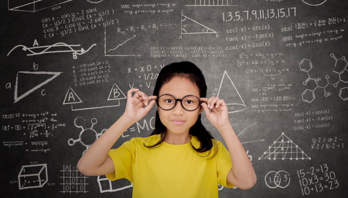 Bambina più intelligente di Einstein: il suo impressionante QI