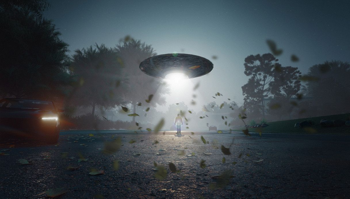 I documenti segreti dell'FBI sugli UFO rivelano messaggi terrificanti provenienti dallo spazio