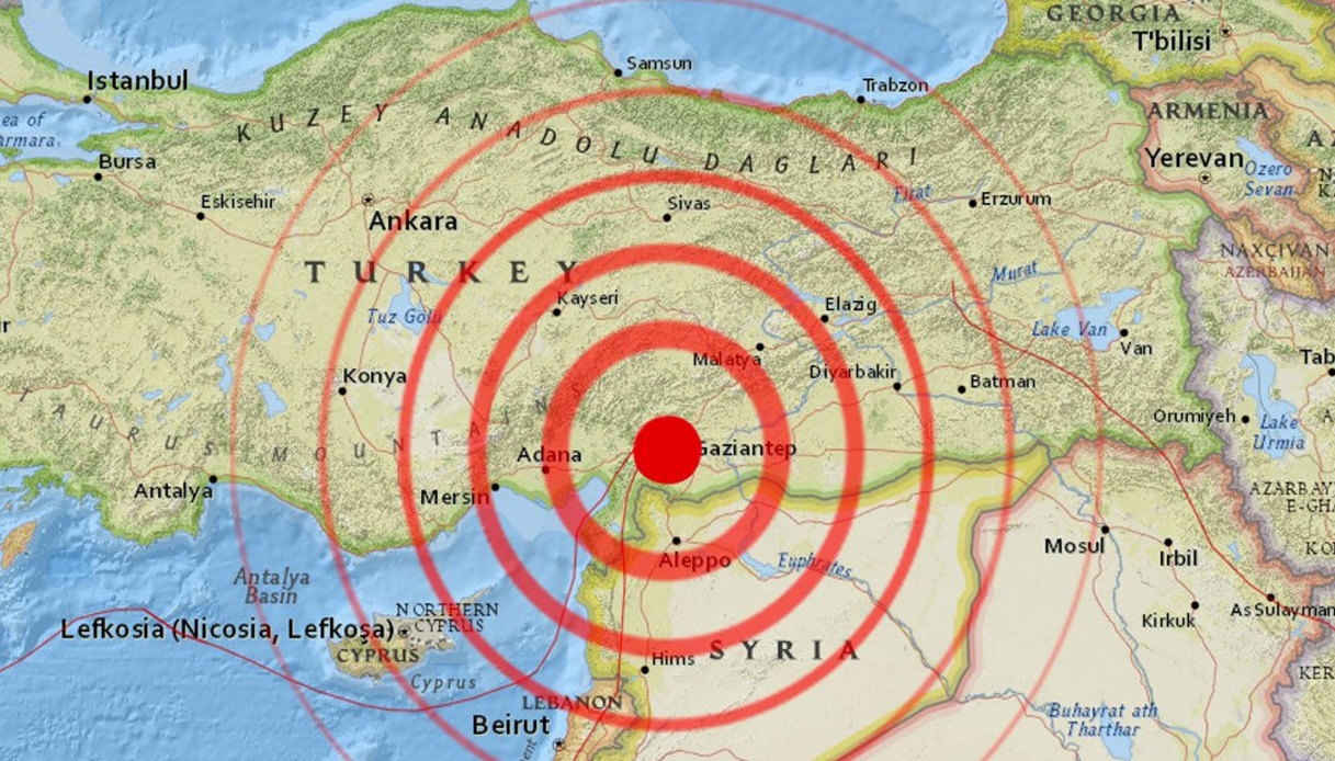 Turchia, Quegli Strani Fenomeni Nel Cielo Prima Del Terremoto