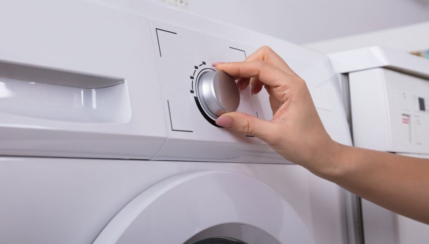 Lavatrice, non usare il lavaggio a 40°: l'abitudine sbagliata