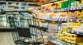 Fare la spesa al supermercato con il metodo "5-4-3-2-1" aiuta a spendere meno: il trucco virale