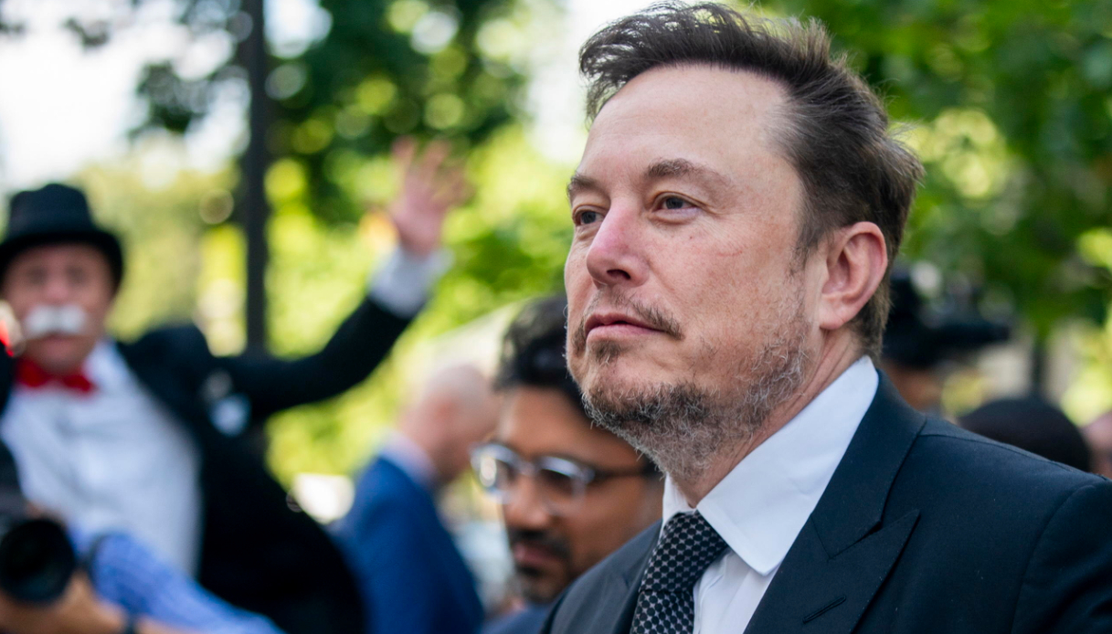 Neuralink di Elon Musk: cercasi volontari per il microchip cerebrale
