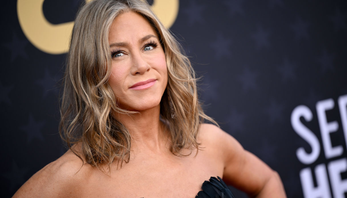 Jennifer Aniston compie gli anni l'11 Febbraio: quali vip festeggiano il compleanno con l'attrice