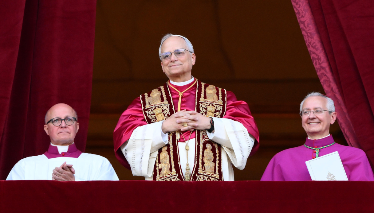Papa Leone XIV potrebbe presto confermare l’esistenza degli alieni: il documento sul segreto vaticano