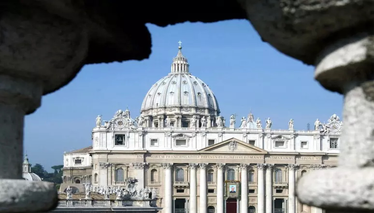 Giubileo, prima di passare sotto la Porta Santa devi fare questo gesto: altrimenti niente indulgenza