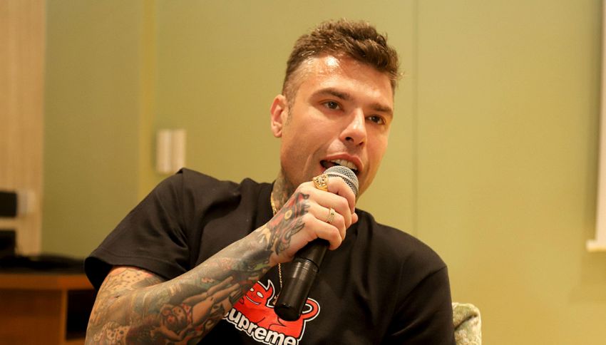 Foglie del destino, come funzionano? Come puoi farti leggere le foglie e scoprire il tuo destino come Fedez