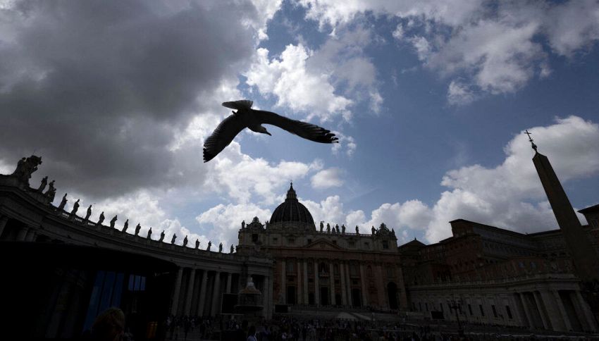 Nuovo Papa, il nome del cardinale cela un oscuro anagramma: è lui il 'Petrus Romanus' della profezia?