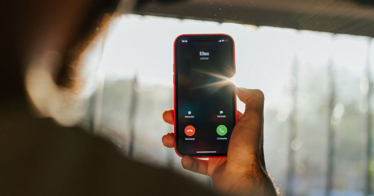 Truffa, 'non trovo il telefono mi fa uno squillo?': il nuovo modo per